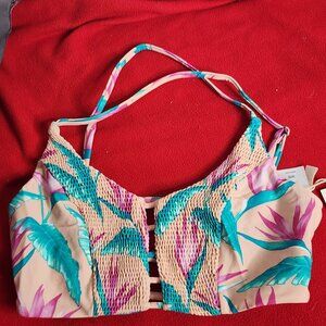 Tori Praver Swimwear Seafoam Petal Pink Smocked Lined Nylon Span Bikini Top Sz M